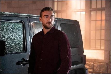 cadrs010 (980x653, 111 kБ...)